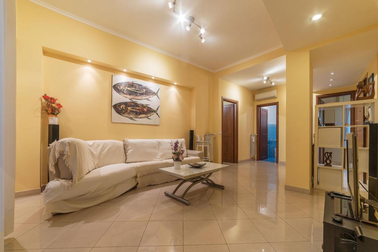 Lovely Flat Marconi District Рим Екстер'єр фото